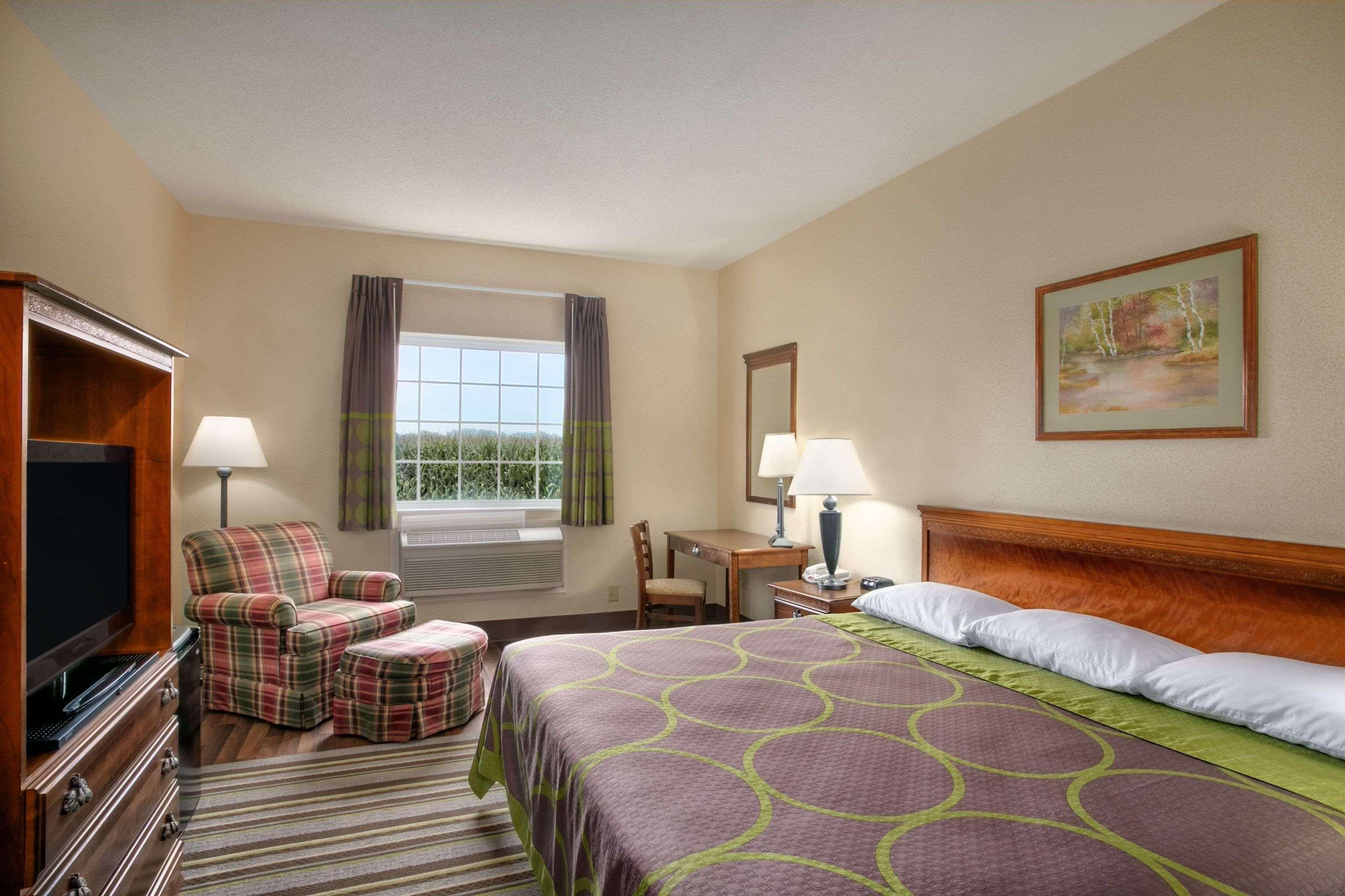 Super 8 by Wyndham Grayville Eksteriør billede
