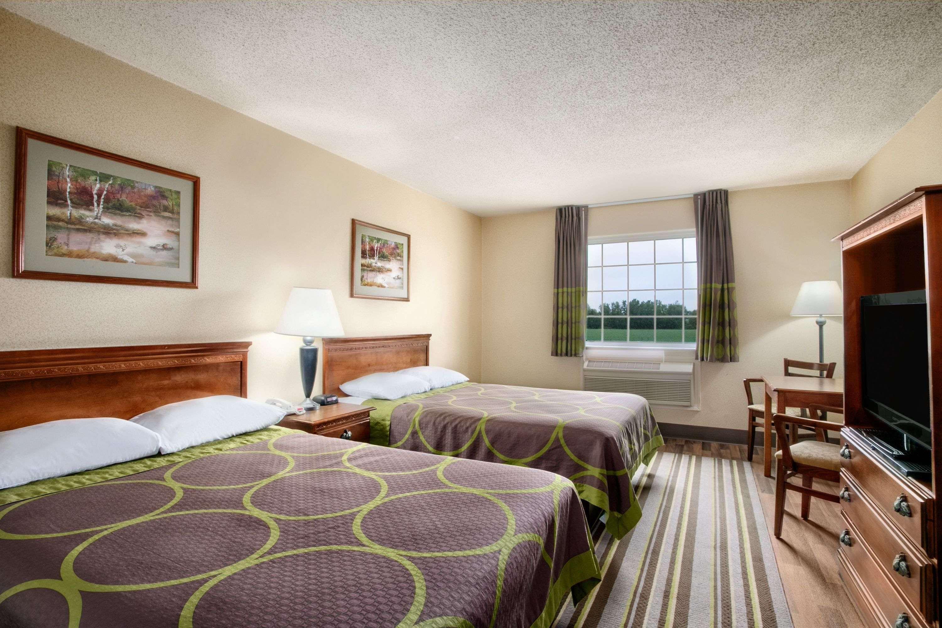 Super 8 by Wyndham Grayville Eksteriør billede